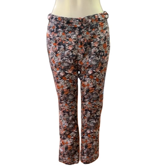 August McGregor - Picture 1 of 5